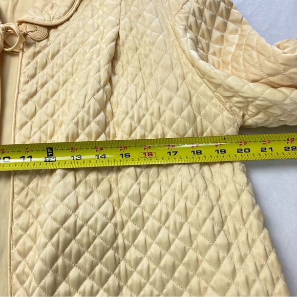 Vintage Barbizon Satin Quilted Bed Jacket 1950's Puffett - Picture 15 of 17